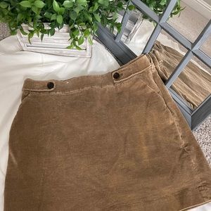 Soft short brown skirt !!!💋